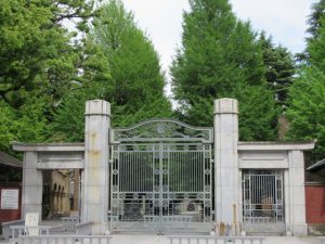 東京大学