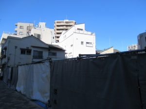 西早稲田の交差点横